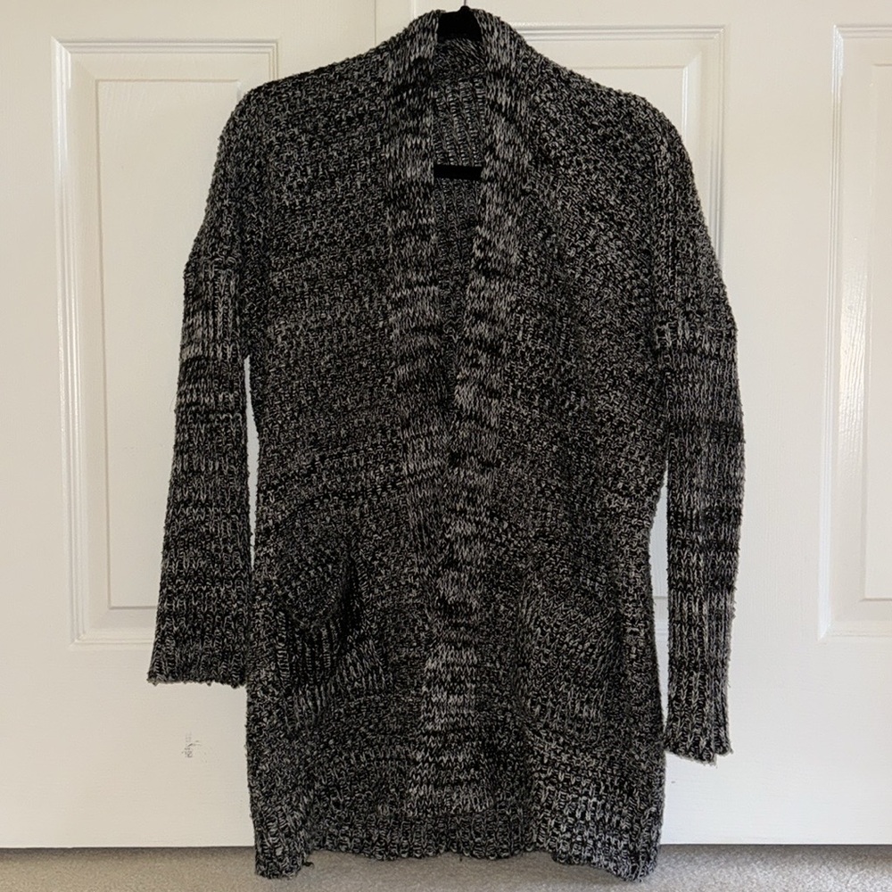 NWOT UO Heather Grey Black and White Knit Oversized Cardigan